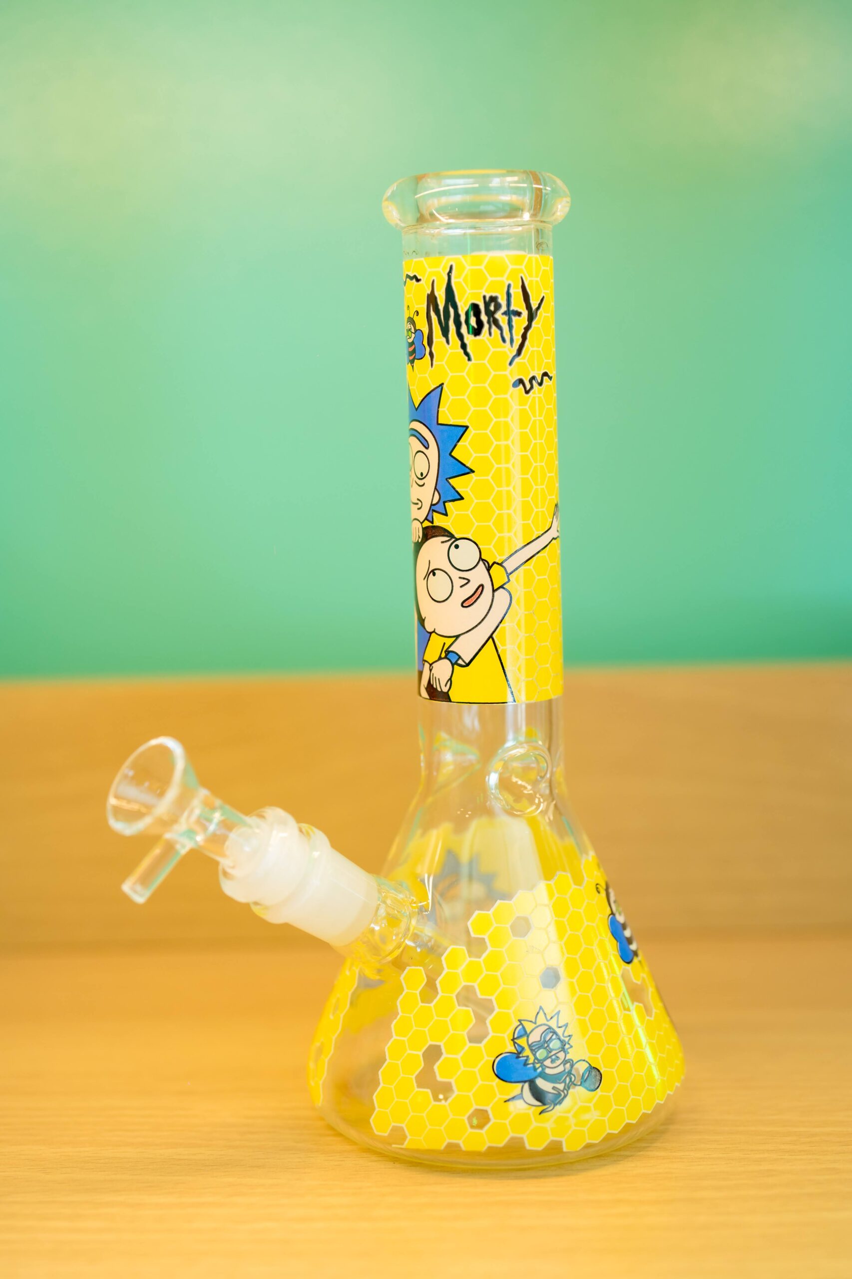 Rick and Morty Bong - Yellow - Image 2