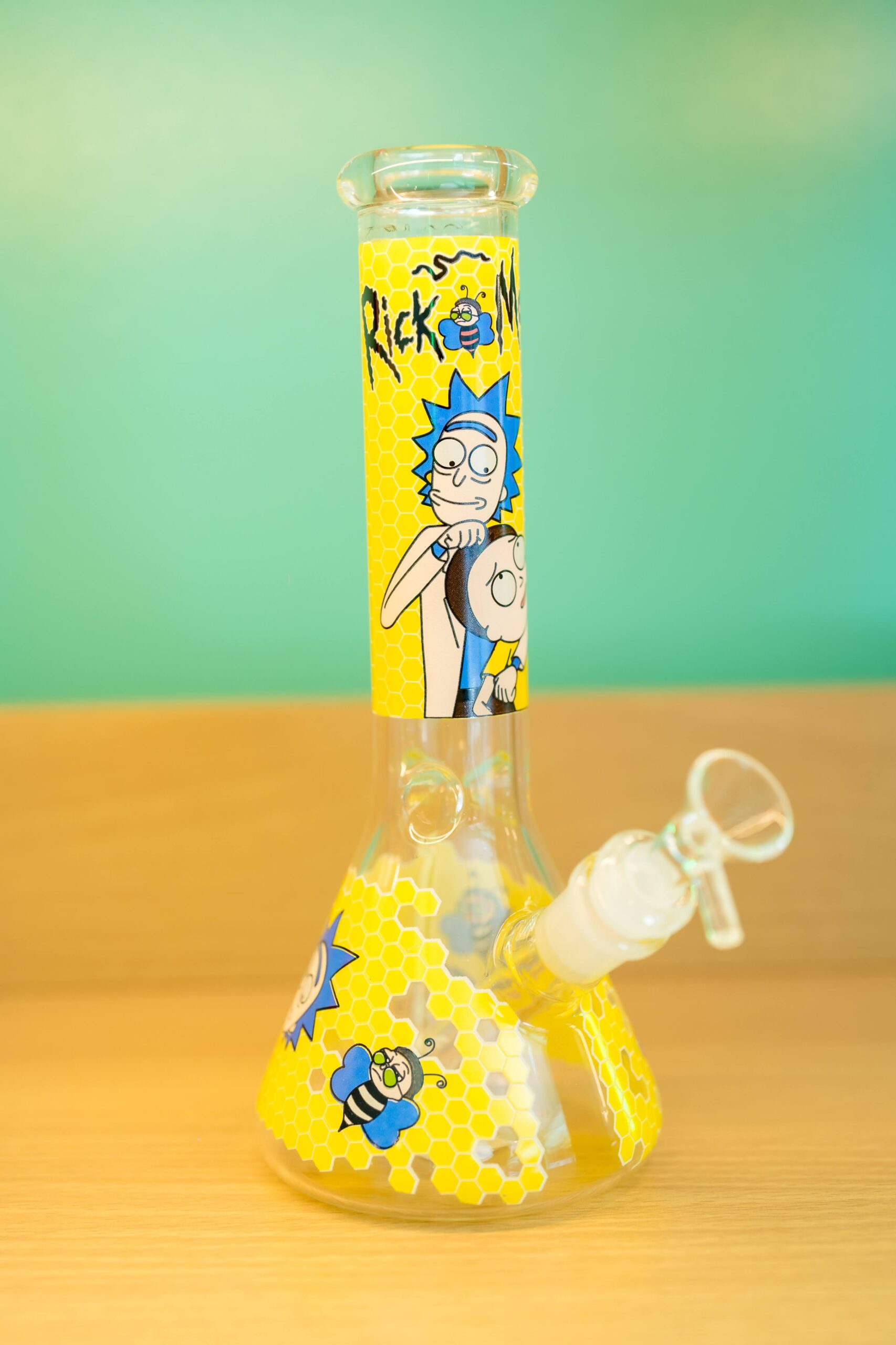 Rick and Morty Bong - Yellow