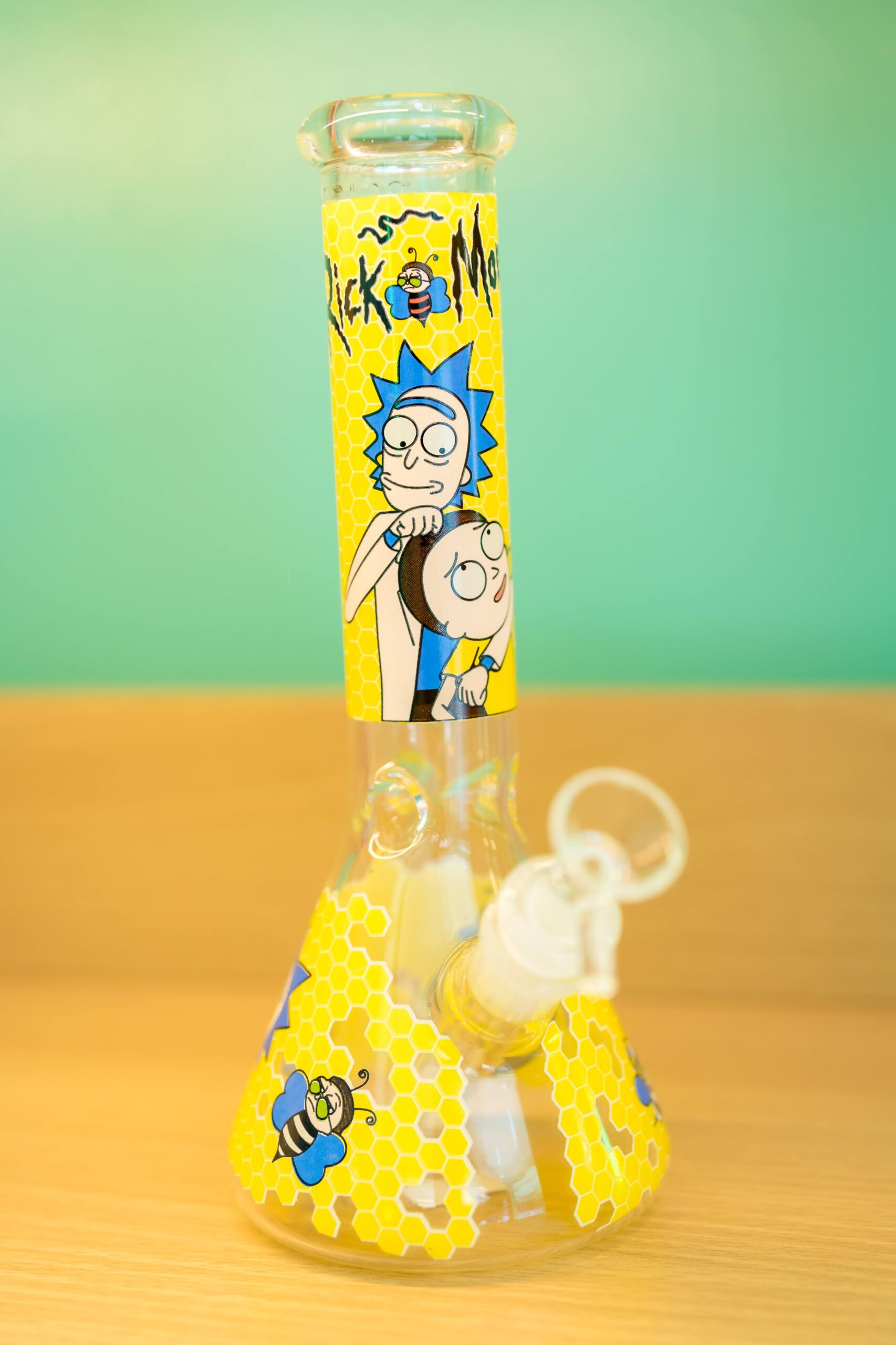 Rick and Morty Bong - Yellow - Image 3